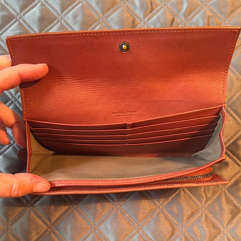 Bottega Veneta Brown Woven Clutch w COA - Picture 7 of 10